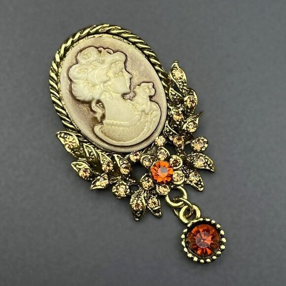 Yellow Gold with Champagne Topaz and Brown Crystal Lady Cameo Pin Back Brooch - Picture 1 of 7